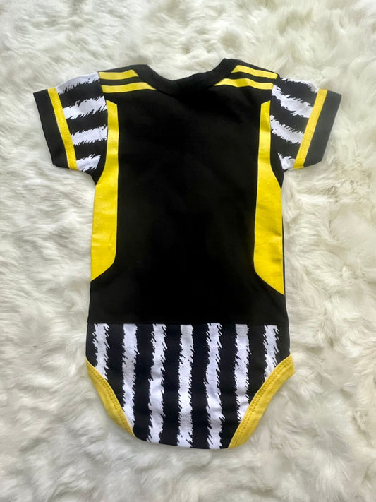 Limited Edition Juventus 1st Home | Tiny Bianconeri Juventus FC Baby Romper for Your Little Turin Champion!
