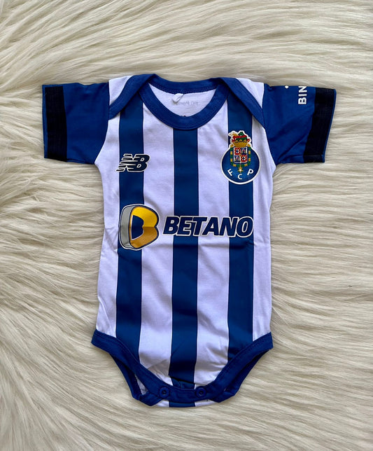 FC Porto baby home front